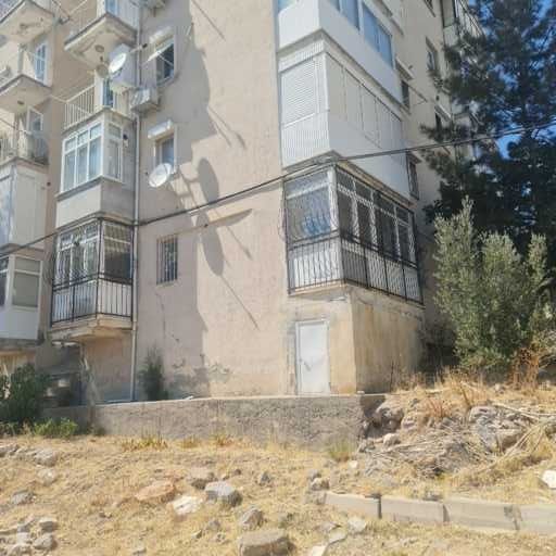 ERDEMLERDEN EVKA 3 DE GİRİŞ KAT 1 ODA 1 SALON ERDEMLERDEN EVKA 3 DE GİRİŞ KAT 1 ODA 1 SALON
