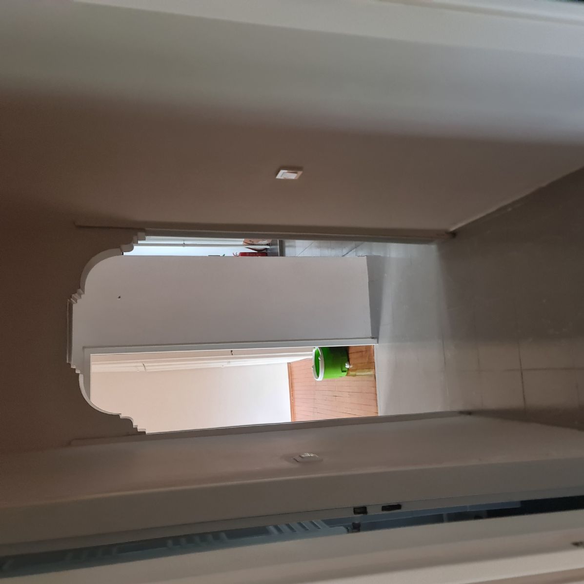 ERDEMLERDEN EVKA 3 MERKEZİNDE MANZARALI BAKIMLI ARA KAT DAİRE