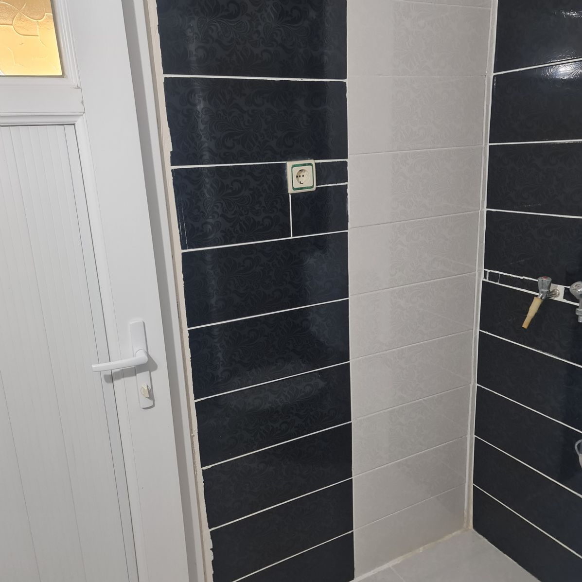 ERDEMLERDEN EVKA 3 DE GİRİŞ KAT 1 ODA 1 SALON ERDEMLERDEN EVKA 3 DE GİRİŞ KAT 1 ODA 1 SALON