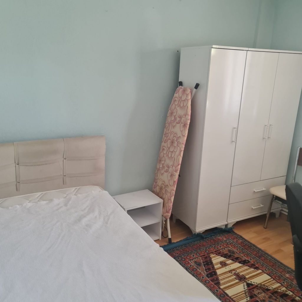 ERDEMLERDEN EVKA 3 DE FULL EŞYALI ARA KAT BAKIMLI DAİRE ERDEMLERDEN EVKA 3 DE FULL EŞYALI ARA KAT BAKIMLI DAİRE