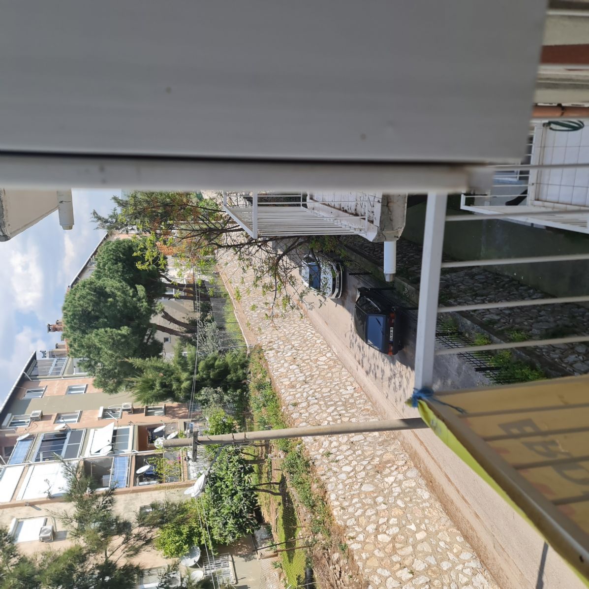 ERDEMLERDEN EVKA 3 DE ARA KAT BAKIMLI MANZARALI DOGALGAZLI DAİRE