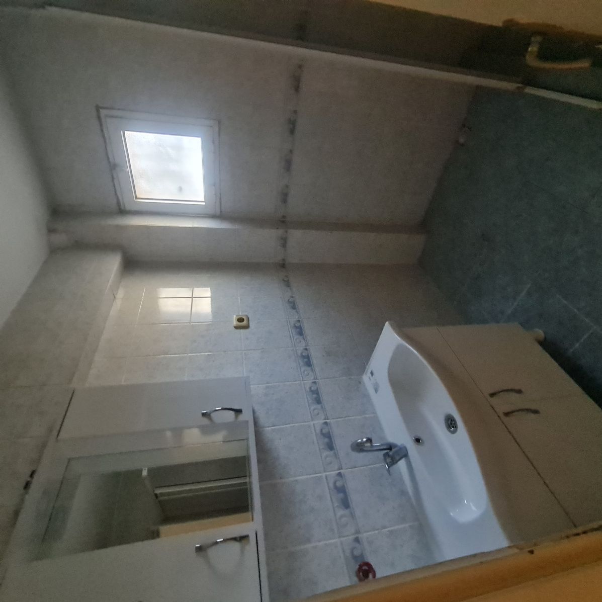 ERDEMLERDEN EVKA 3 DE GİRİŞ KAT 2 ODA 1 SALON