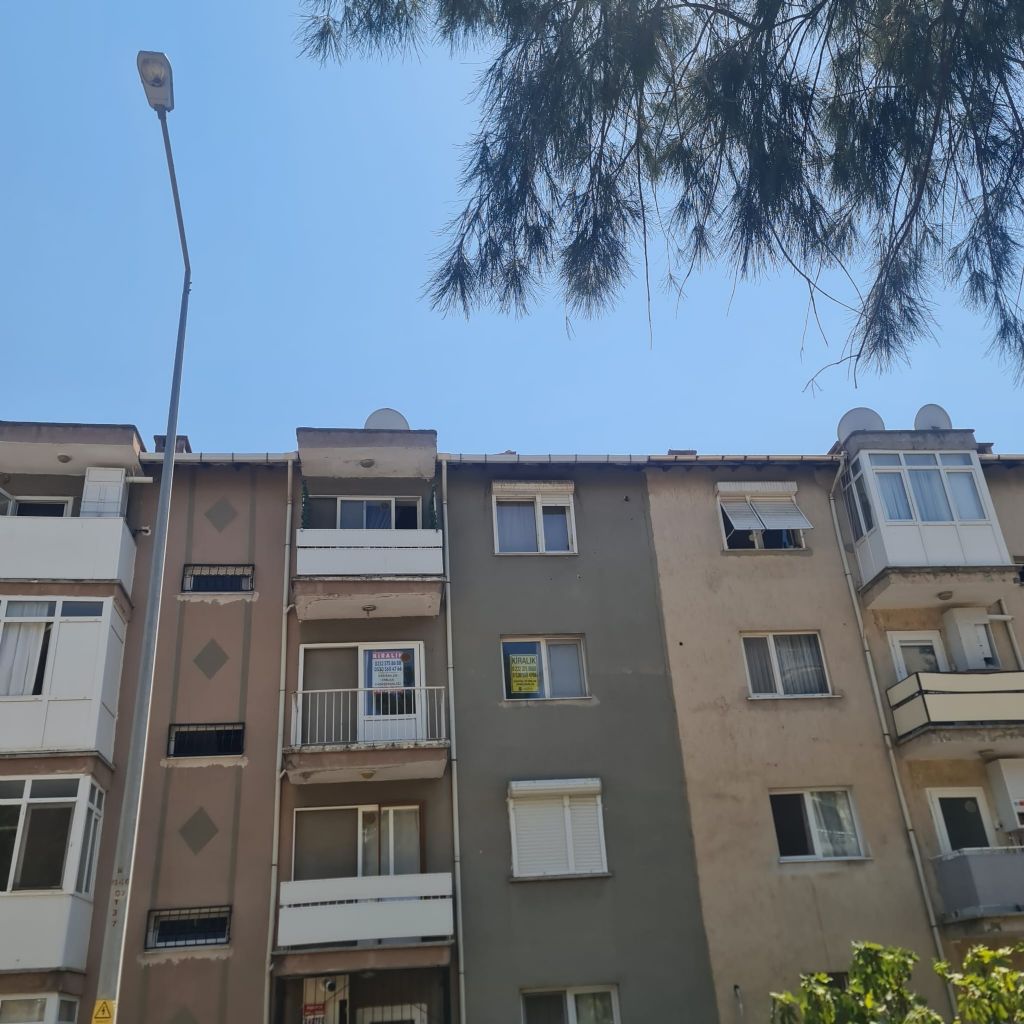 ERDEMLERDEN EVKA 3 DE FULL EŞYALI ARA KAT BAKIMLI DAİRE ERDEMLERDEN EVKA 3 DE FULL EŞYALI ARA KAT BAKIMLI DAİRE