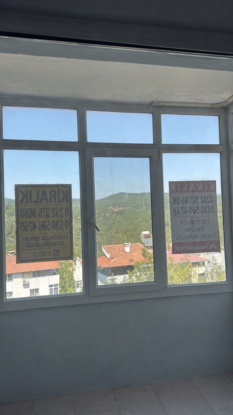 ERDEMLERDEN EVKA 3 ÜN MERKEZİNDE ARA KAT BAKIMLI MANZARALI