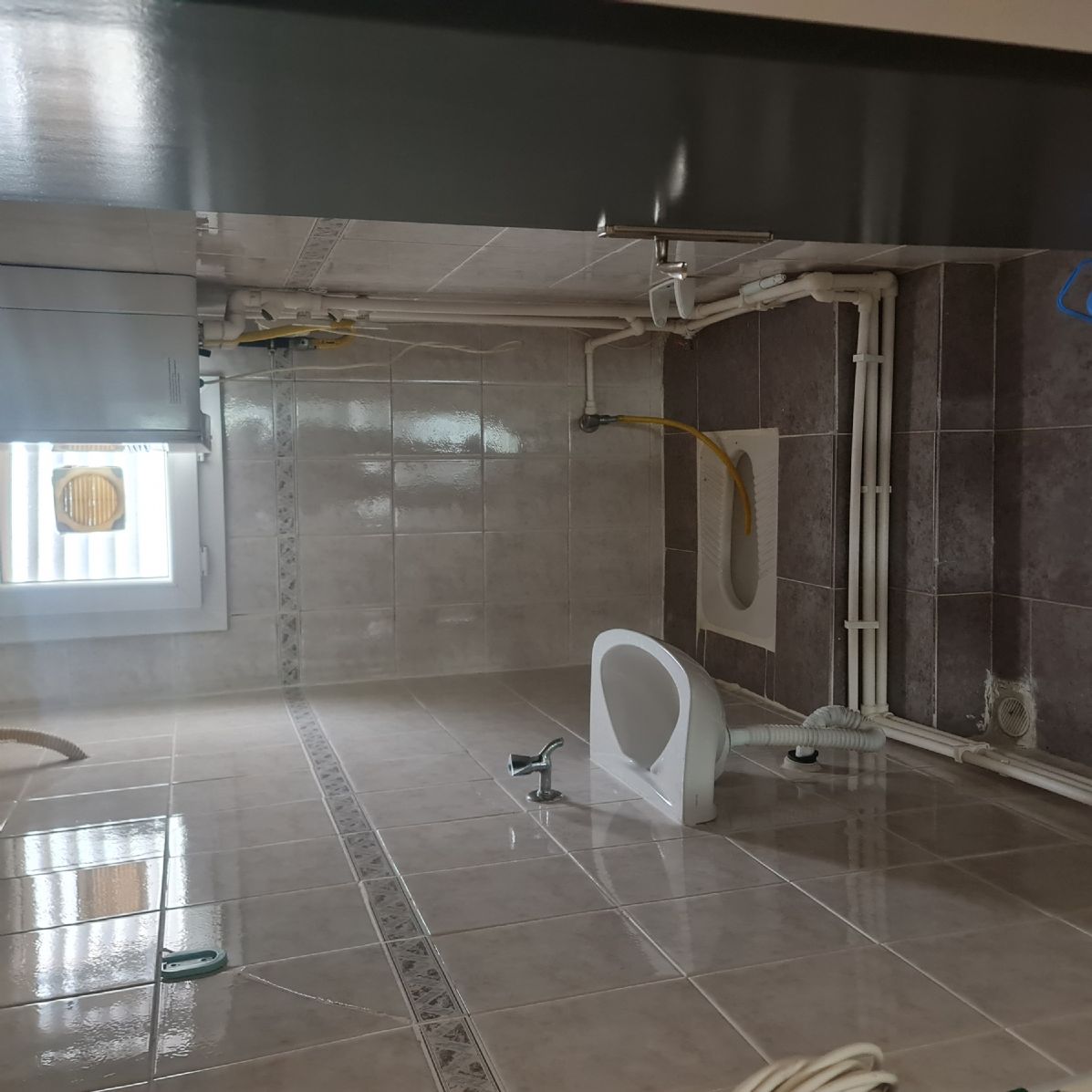 ERDEMLERDEN EVKA 3 MERKEZİNDE MANZARALI BAKIMLI ARA KAT DAİRE