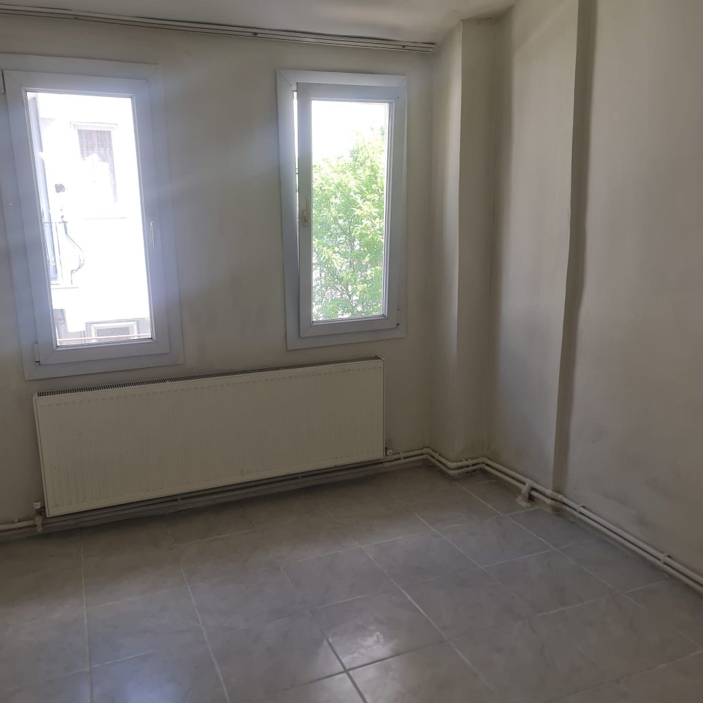 ERDEMLERDEN SARAYKENT 6 DA MUSTAKİL BAHÇELI 4 ODA 1 SALON DAİRE
